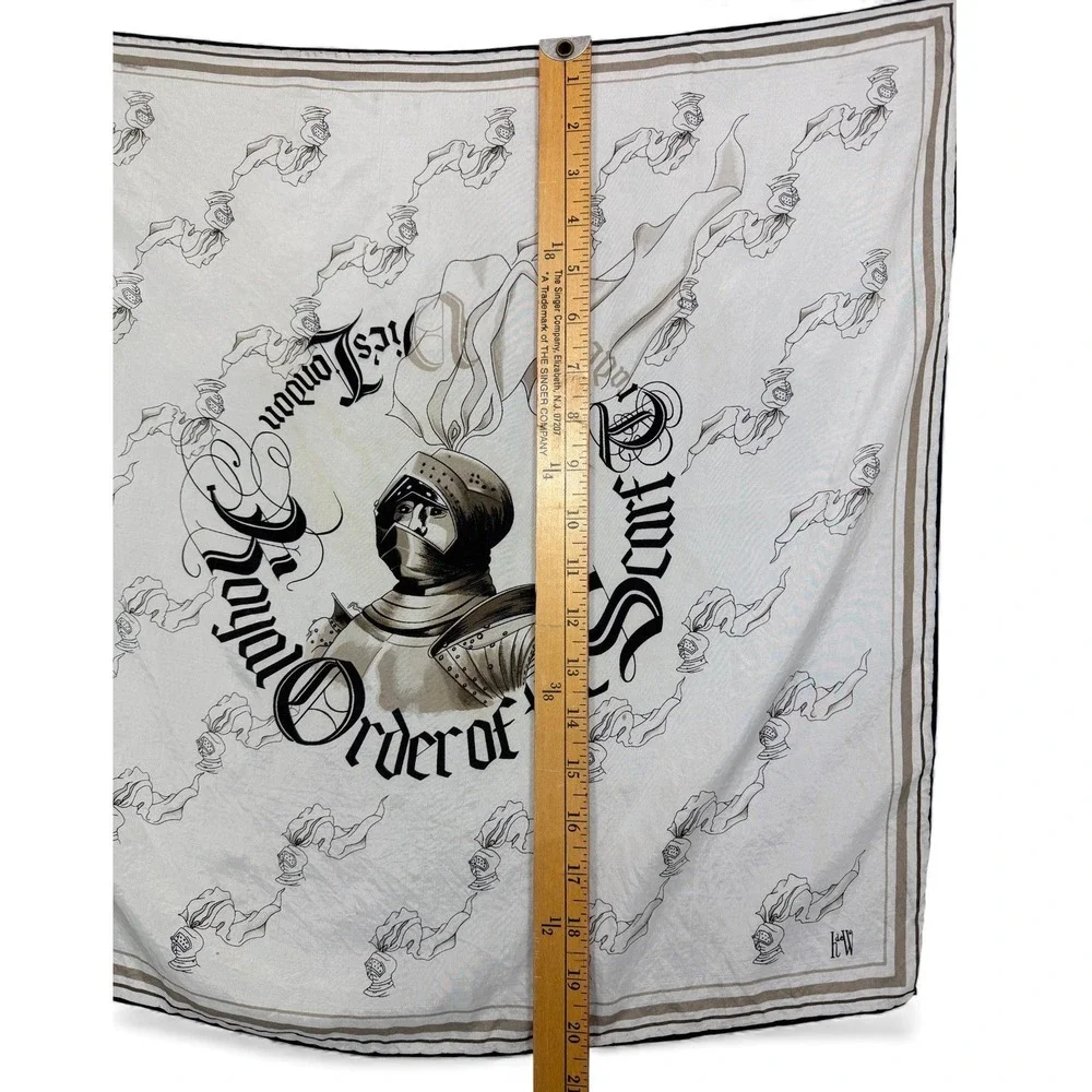 VTG‎ Trader Vic's London Royal Order Of The Scarf Souvenir Hubert de Watrigant